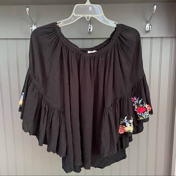 Johnny Was Tops - Johnny Was Flowy Bat Wing Top Size Small @